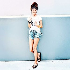 Meet your Posher, Joie